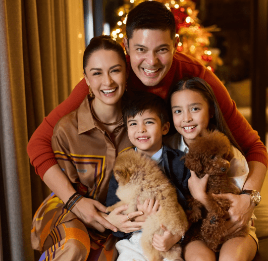 LIST: Celebrity Christmas 2024 photos 