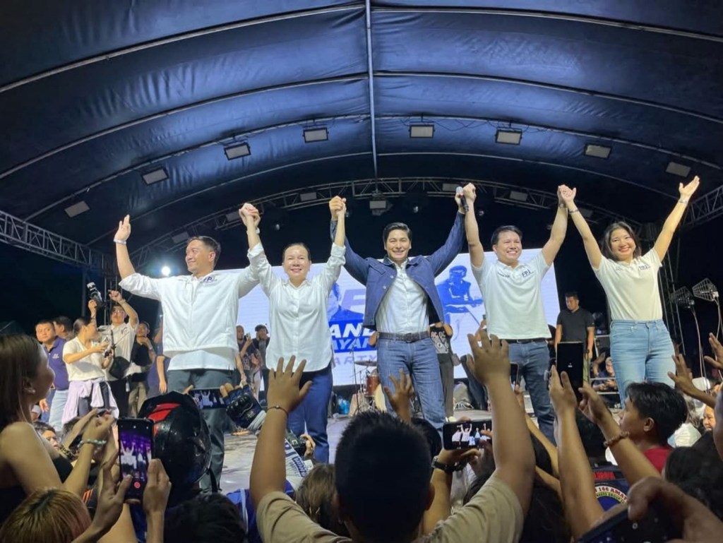 Grace Poe, Bam Aquino sweet&nbsp;again