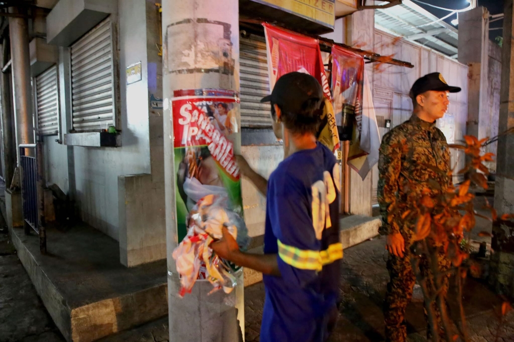 Poll body flags 5 Senate bets over illegal&nbsp;posters