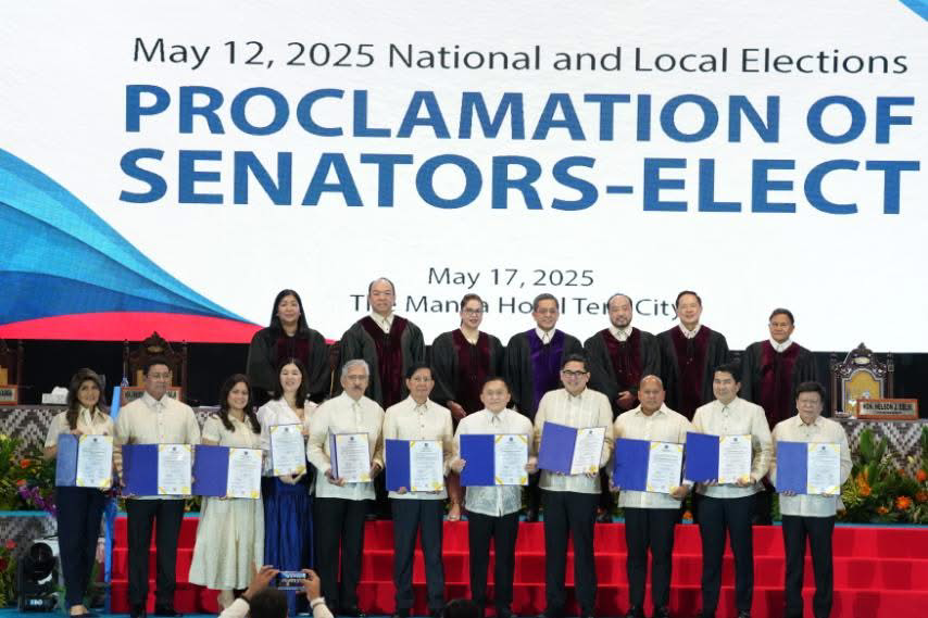 Comelec proclaims 12 winning&nbsp;senators