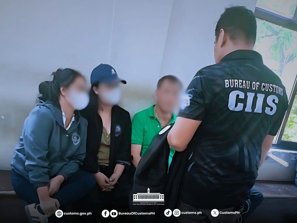 Customs broker, sister nabbed for extortion over P1.9-M ‘grease&nbsp;money’