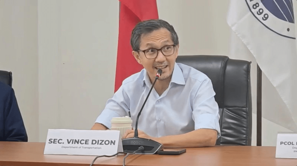 DOTr orders shutdown, files raps vs online booking site AirAsia Move over excessive&nbsp;fares