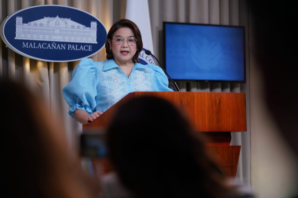 3-minute arrest of cellphone snatcher means effectiveness of Marcos admin’s police visibility&nbsp;push—Palace