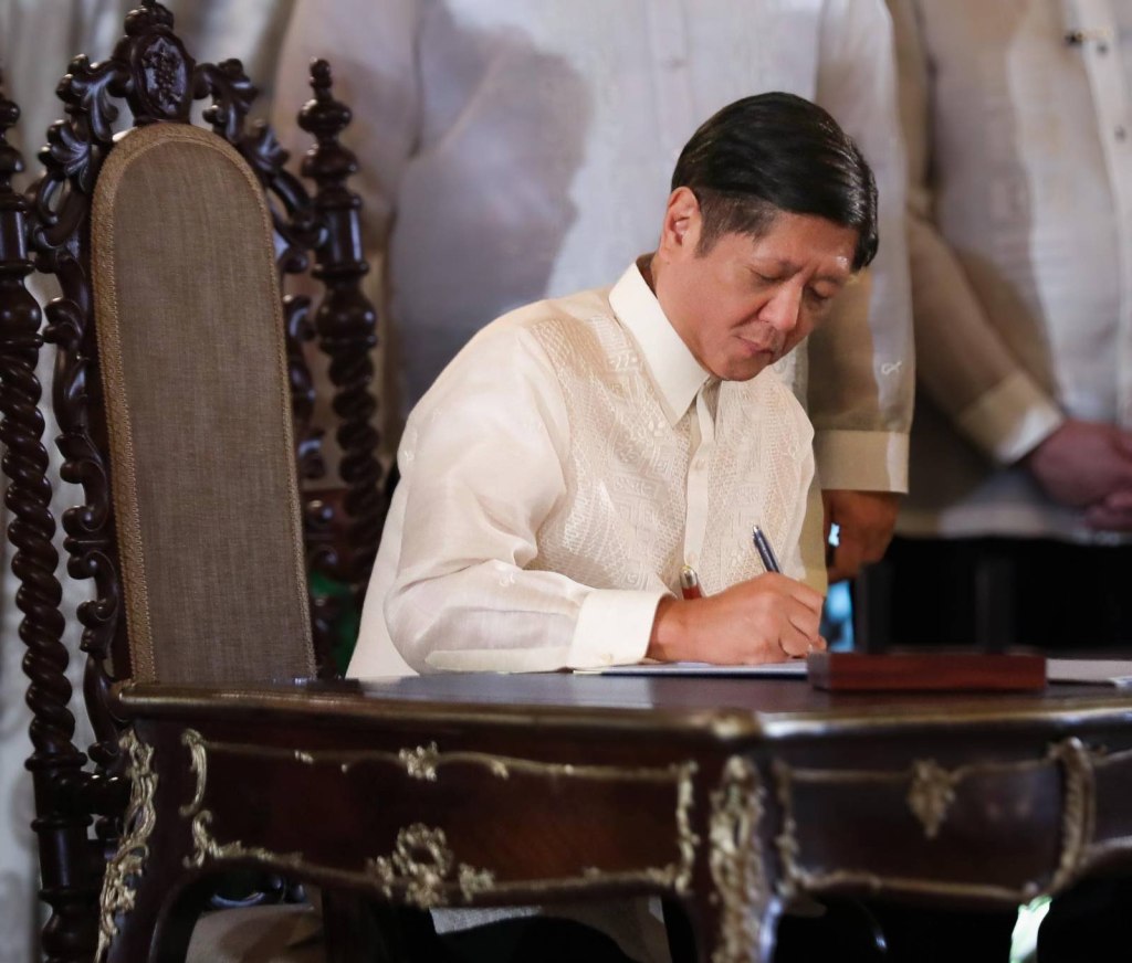 Marcos OKs law fixing four-year term for barangay, SK officials, limits reelection&nbsp;bids