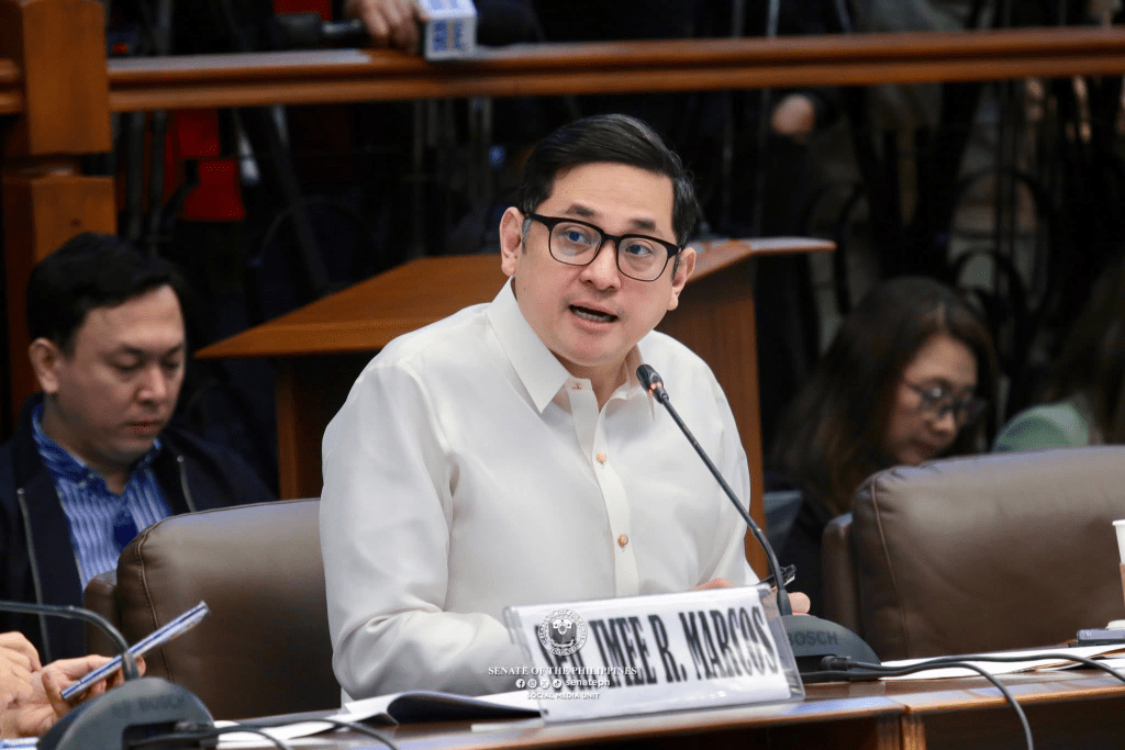 Aquino grills DPWH over P243-B flood funds, flags ghost&nbsp;projects