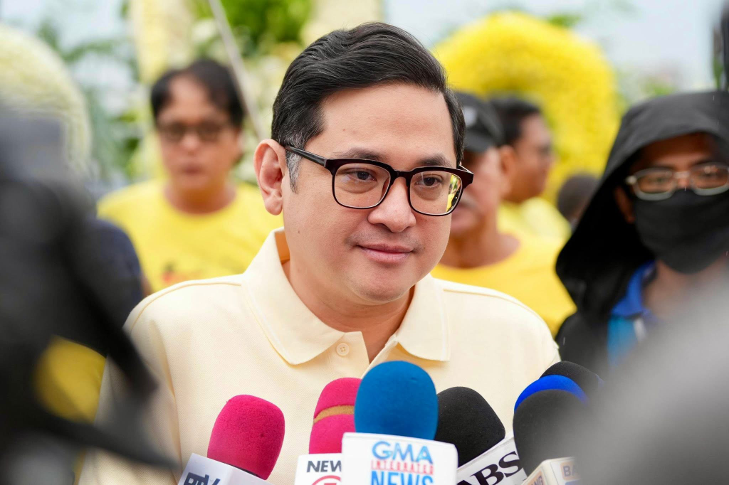 Aquino: Redirect part of P360-B flood budget to classrooms, climate&nbsp;resiliency