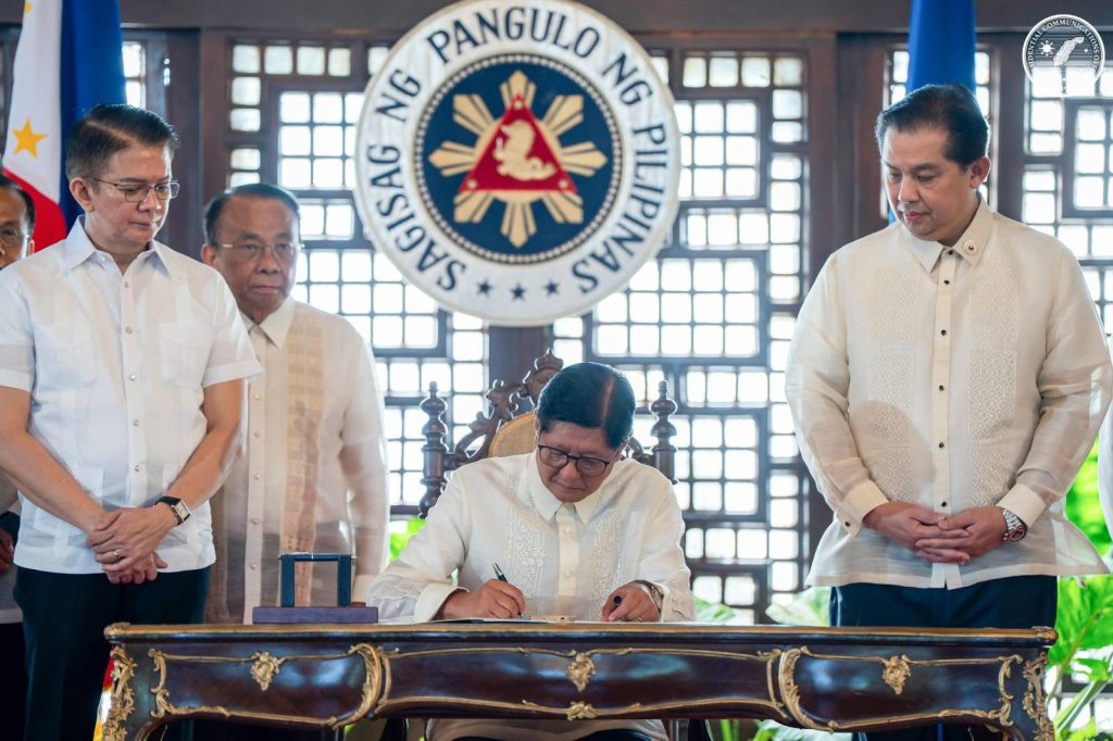 New mining law sets royalties, taxes to boost gov’t&nbsp;revenues