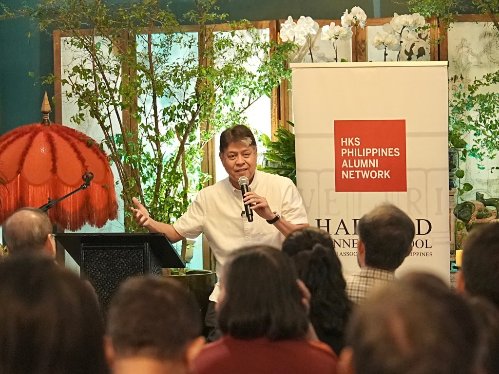 Pangilinan: Support for farmers, fisherfolk key to PH becoming developed&nbsp;nation