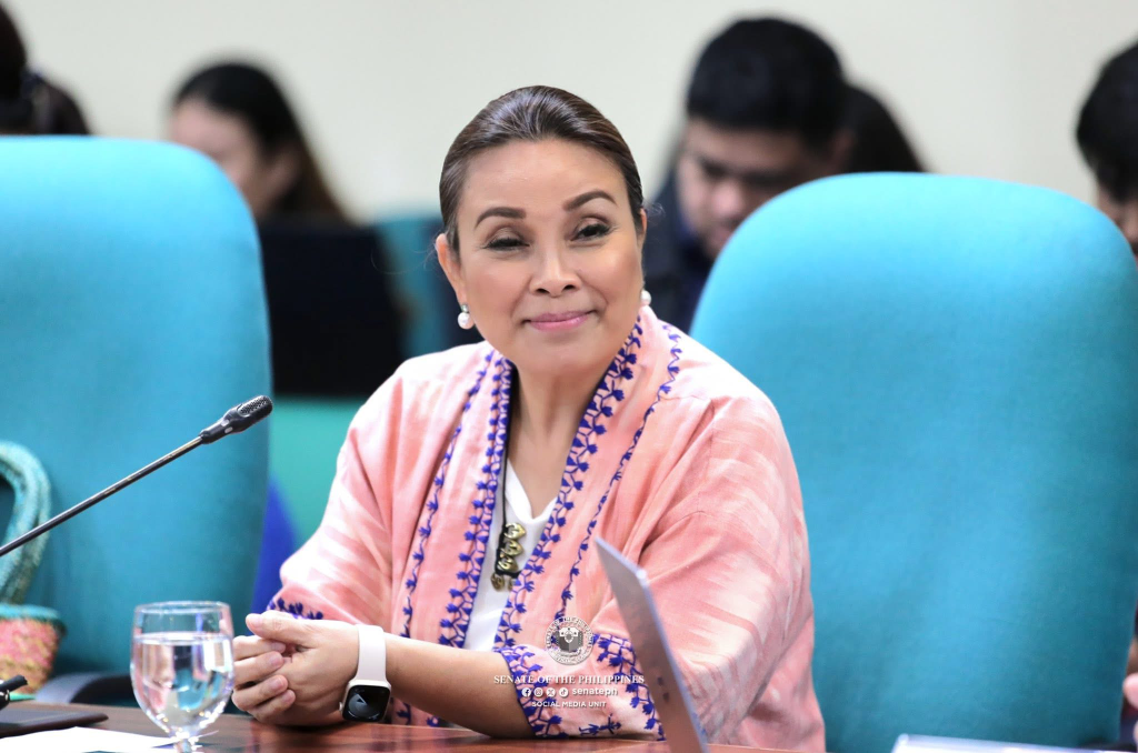 Legarda lauds law that promises fair promotions for&nbsp;educators