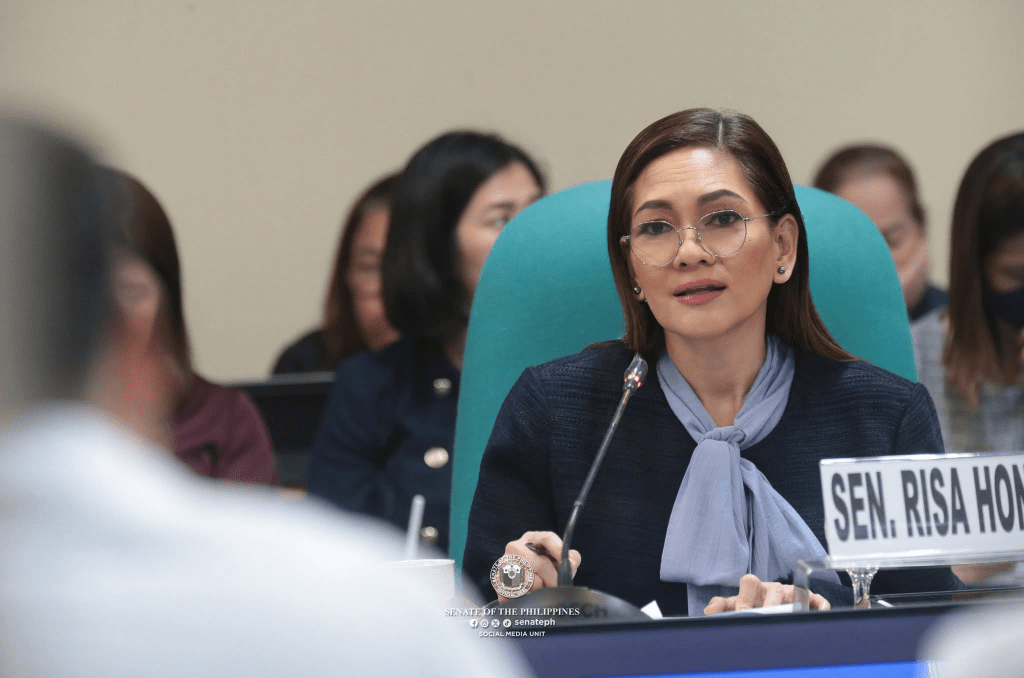 Hontiveros probes DSWD on 4Ps budget swings, beneficiary&nbsp;complaints