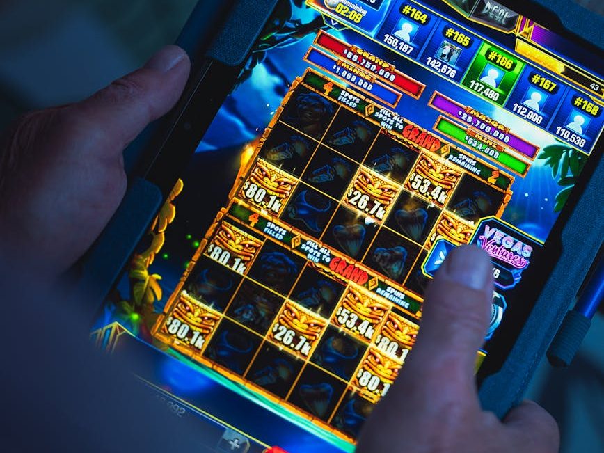 Senator seeks stronger online gambling regulations, enforcement&nbsp;reforms