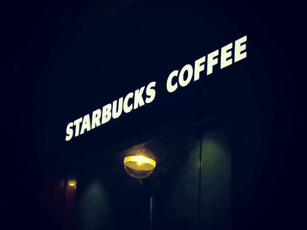 Starbucks sends emergency water systems to quake-hit Cebu&nbsp;towns