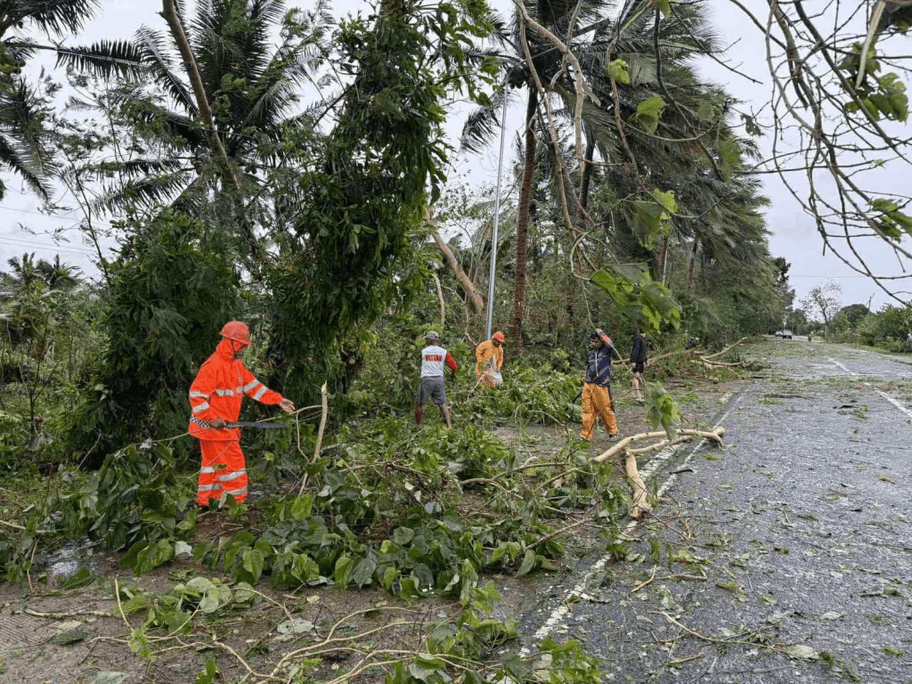 Marcos orders speedy restoration of power, signal, and aid in typhoon-hit&nbsp;areas