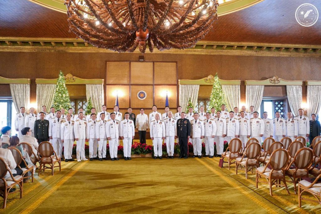 Newly promoted AFP leaders urged to uphold Constitution, serve the&nbsp;people