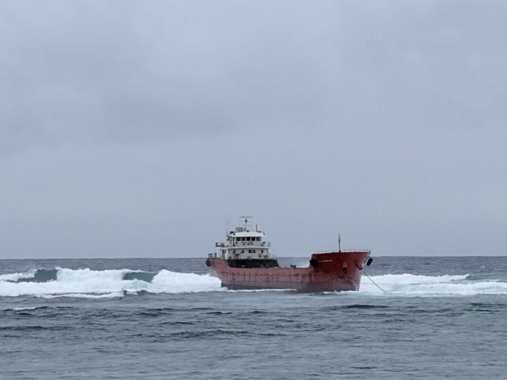 PCG monitors aground motor tanker in Surigao del Norte, no oil spill&nbsp;reported