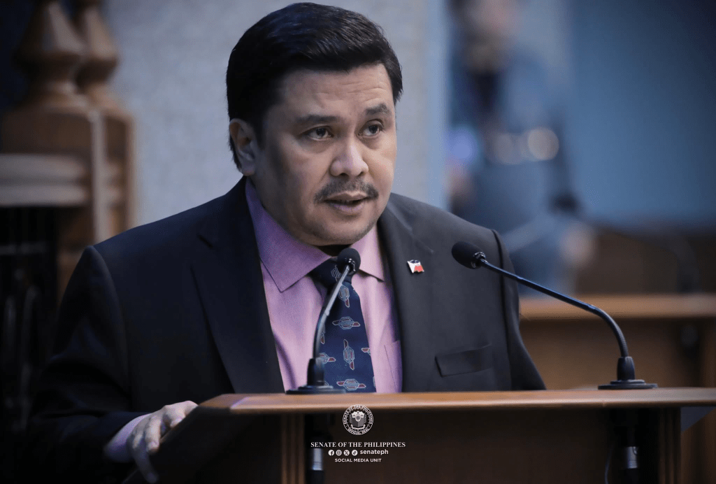 Manila court bars Estrada, 4 others from leaving country amid plunder&nbsp;probe