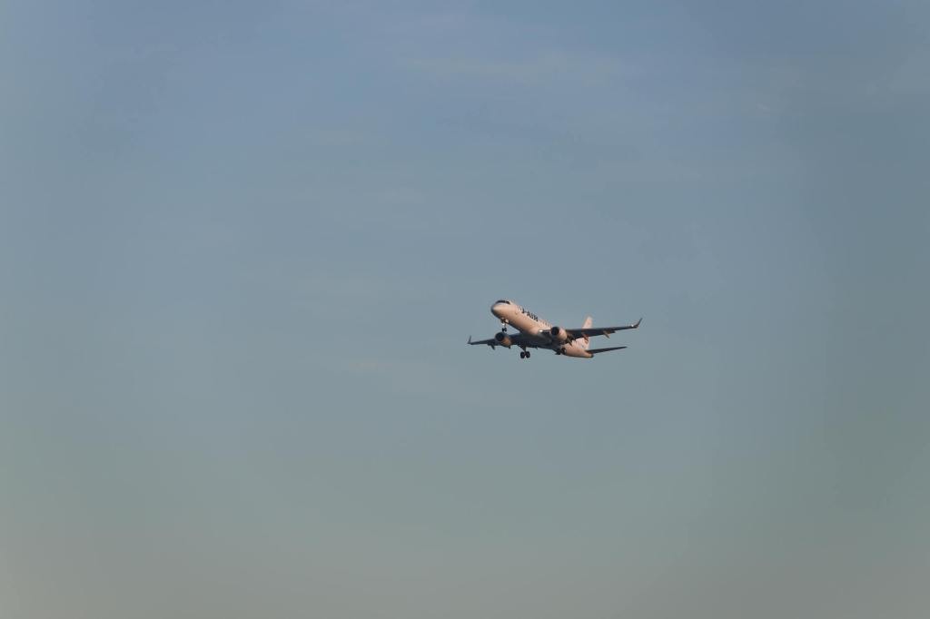 DOTr orders reduction of airport fees amid surge in jet fuel prices