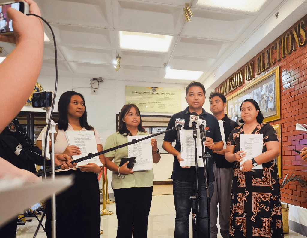 Watchdog drags Marcos, Duterte camp donors to Comelec over alleged illegal&nbsp;contributions