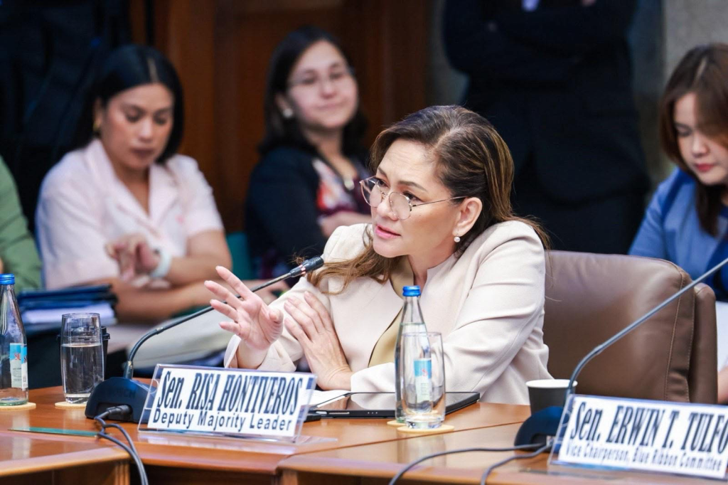 With Robredo out of presidential race, Hontiveros ‘seriously considers’ stepping in for&nbsp;2028