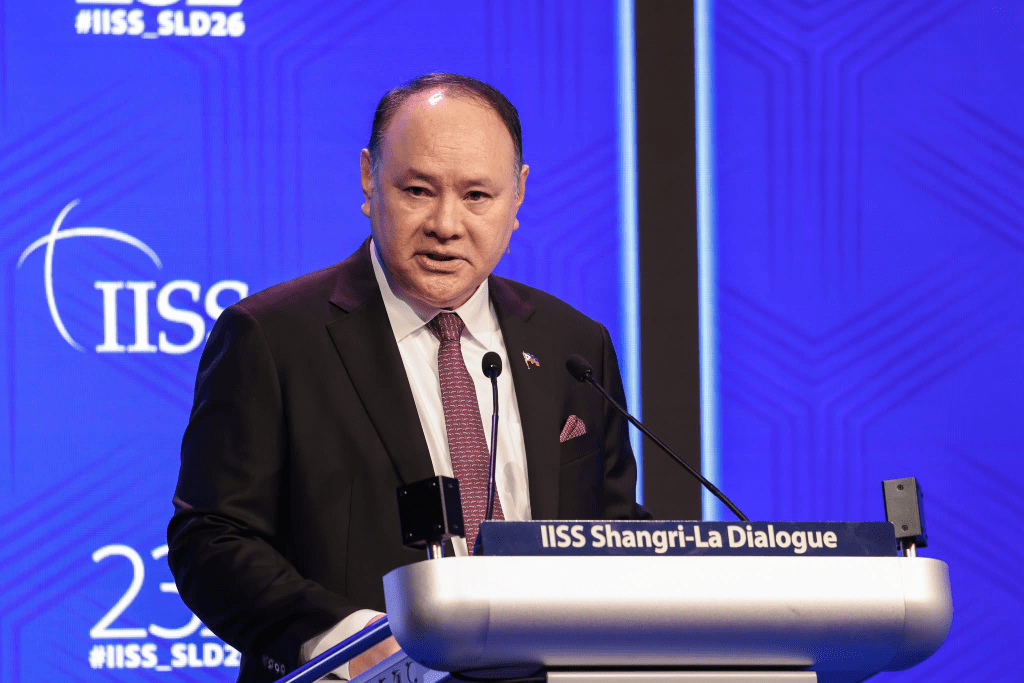 AFP laughs off claims of planned complaints, rift against Teodoro