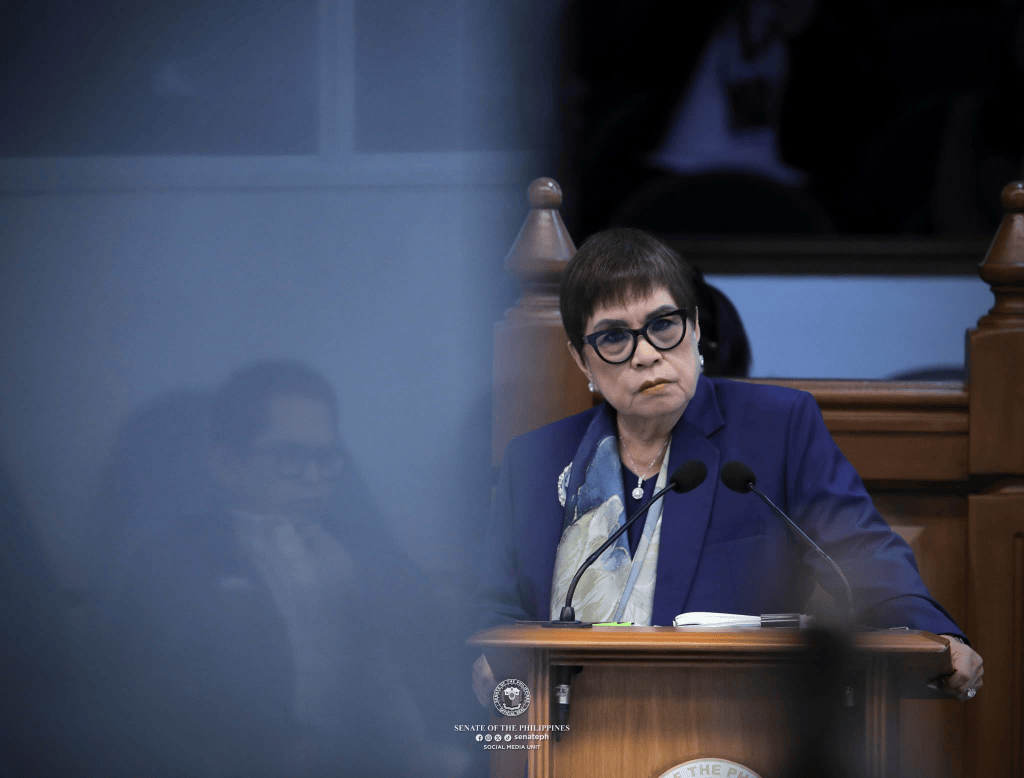 Prosecution questions DepEd confidential fund records: ‘Superman’ needed to make&nbsp;payouts