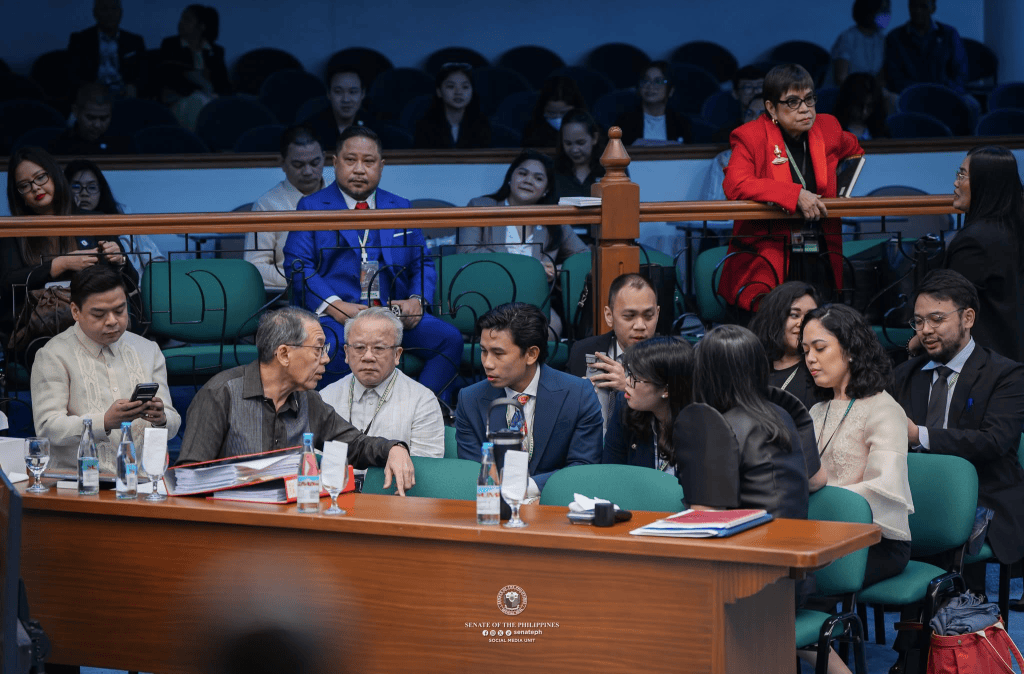 ‘Sarswela’ or contempt? House prosecutors ask impeachment court to act