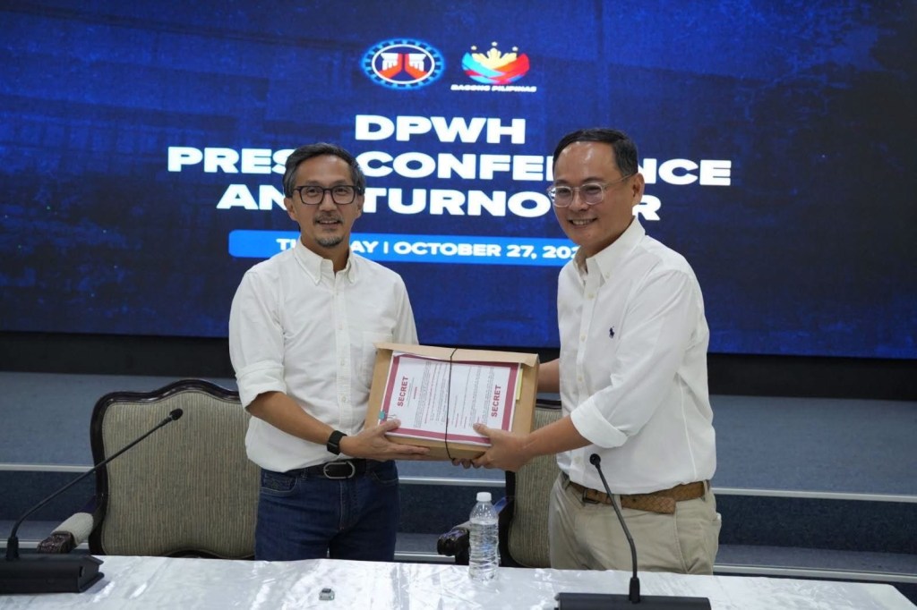 Dizon tells Lopez to remove ‘rotten apples’ from DPWH in coming weeks